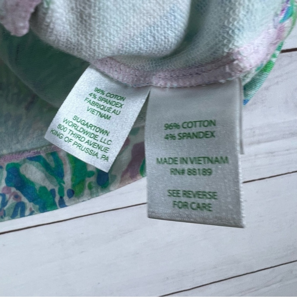 Lilly Pulitzer Skipper Popover Small - Picture 4 of 4
